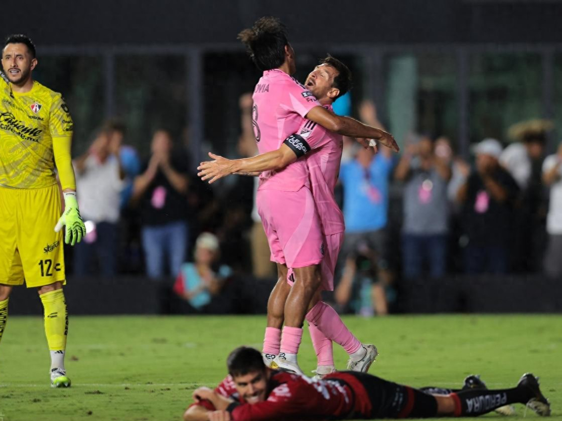 详细阅读:九游娱乐官网-欧超杯加时末段走向成谜;迈阿密热火队长鼓劲;质疑声仍在;控场能力受关注(外国人空翻牛人合集) 九游娱乐官网-欧超杯加时末段走向成谜;迈阿密热火队长鼓劲;质疑声仍在;控场能力受关注(外国人空翻牛人合集)