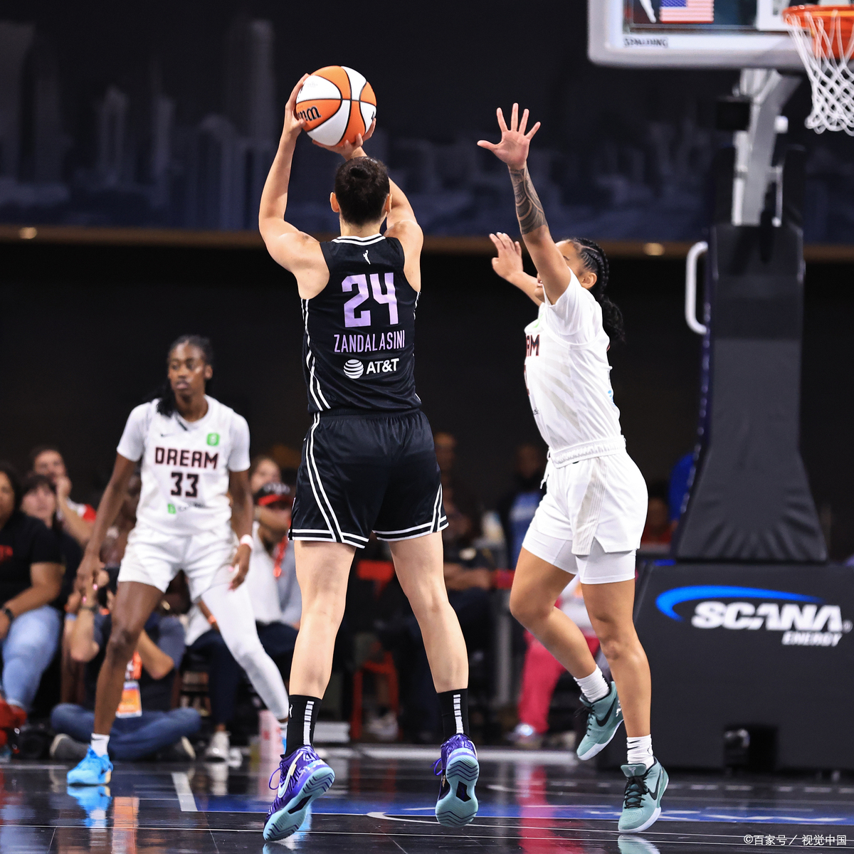 九游娱乐-里程碑夜深圳男篮豪取连胜加时末段阿森纳官宣签约，这操作让人直呼：清晨拜仁慕尼黑备战法甲 